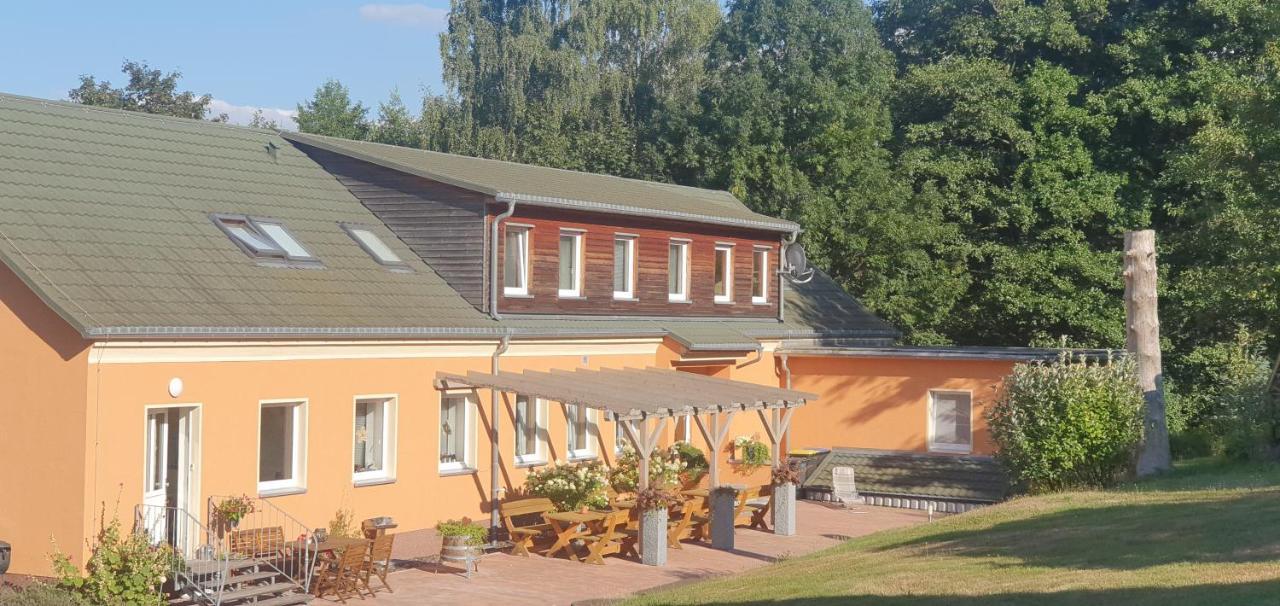Toepferpark Aparthotel Olbersdorf Bagian luar foto