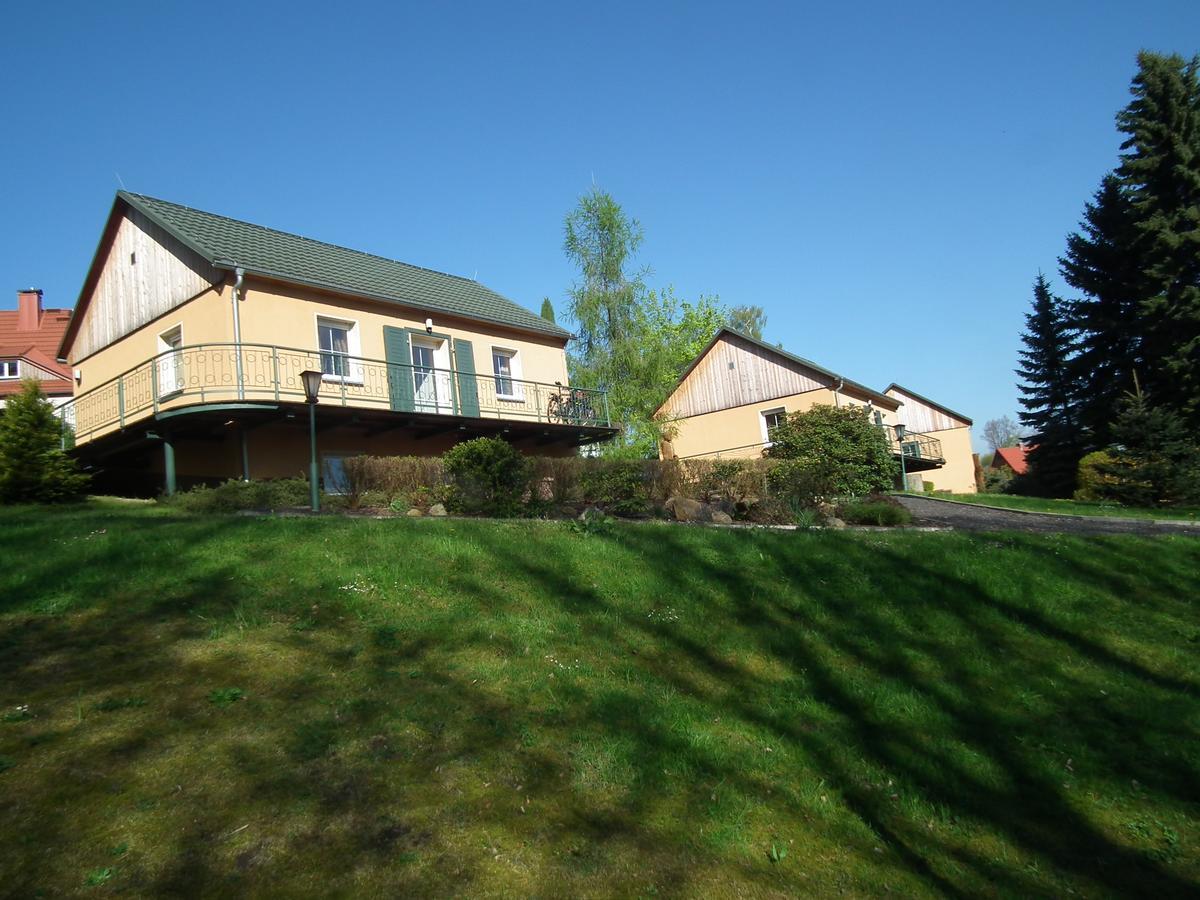 Toepferpark Aparthotel Olbersdorf Bagian luar foto